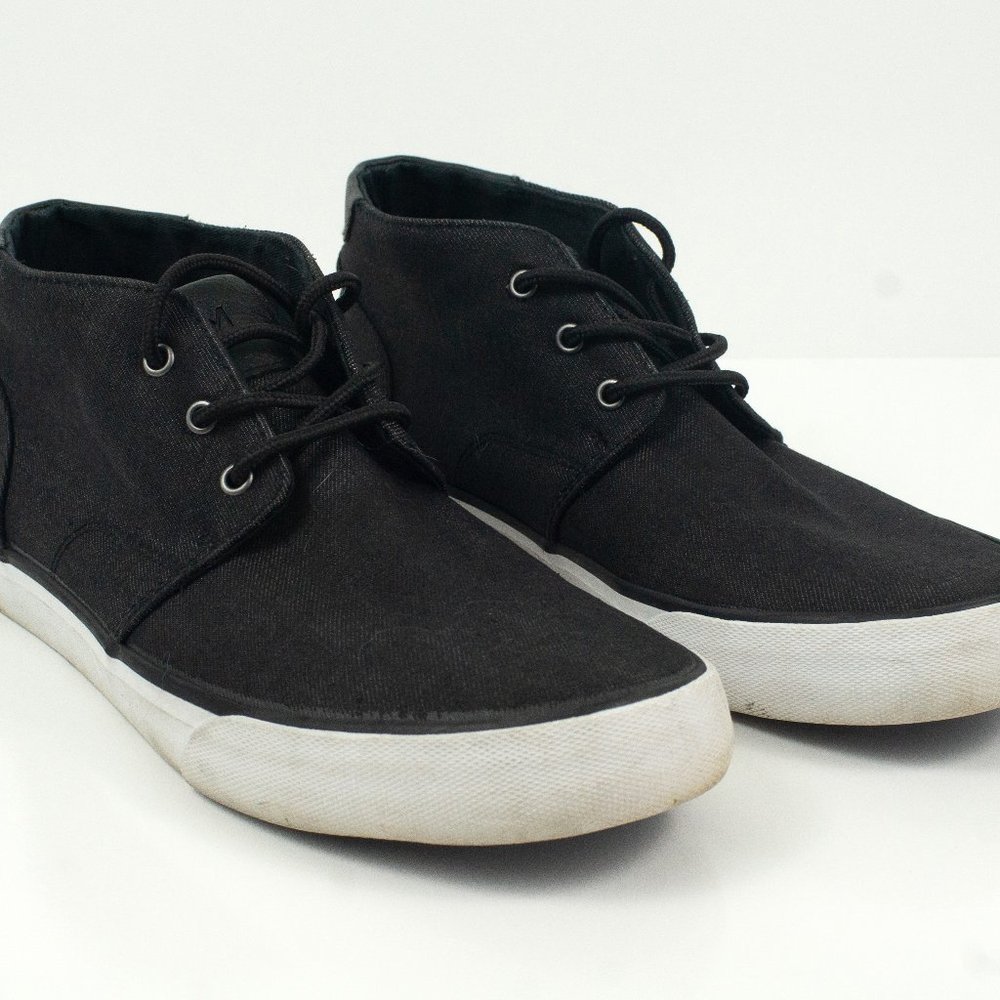 Andrew Marc Walton Chukka Sneaker